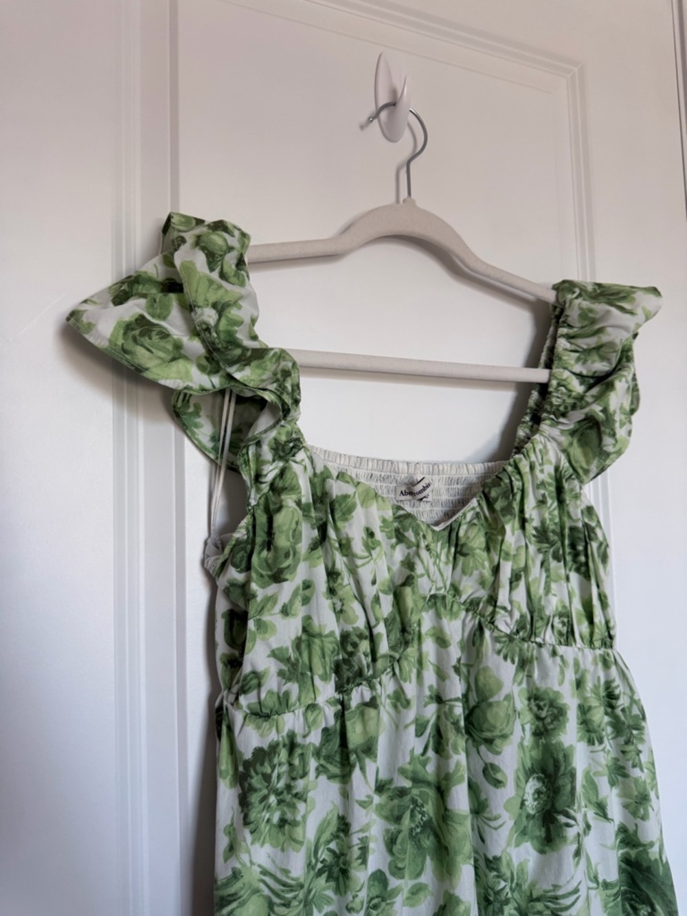 Abercrombie & Fitch Floral Smocked Midi
Dress - Picture 7 of 7